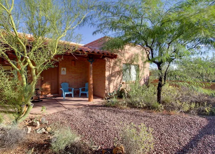 Tucson - Hiking Trail Access On-site! Holiday home *