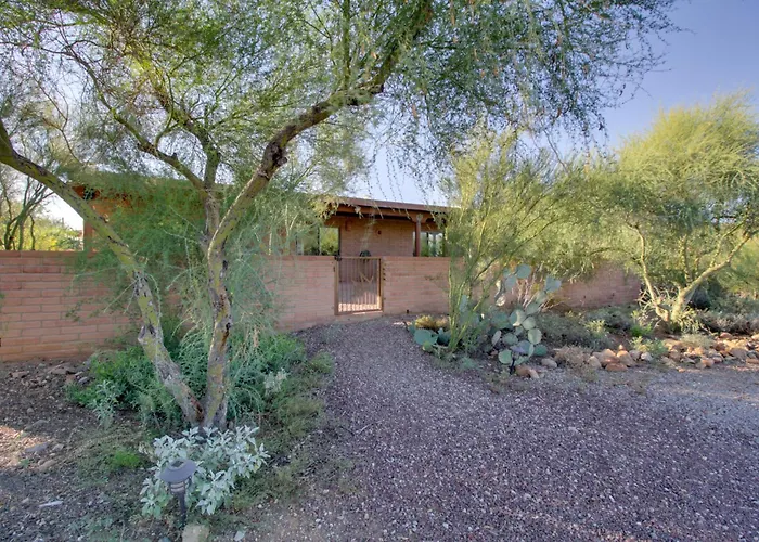 Holiday home Tucson - Hiking Trail Access On-site! Avra