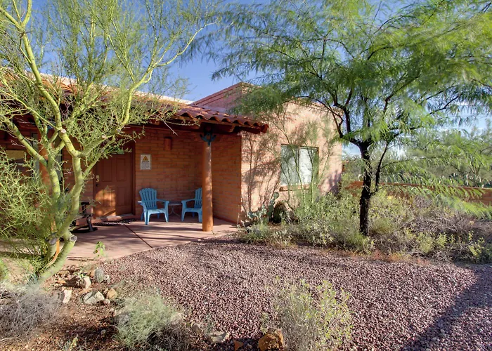 Tucson - Hiking Trail Access On-site! Holiday home *