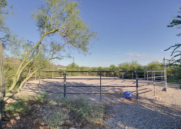 Holiday home Tucson - Hiking Trail Access On-site!